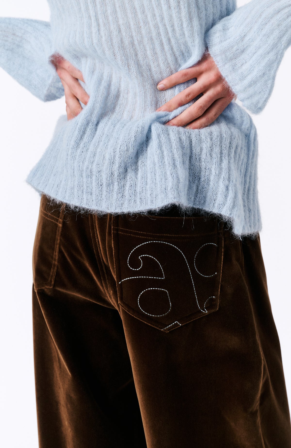 ADFW26041 HQ-2026-09-22 image 4/5 – Amy Trousers Chestnut Brown